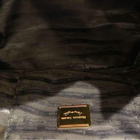 Samantha Thavasa Blue Leather Drawstring Bucket Bag Gold Hardware Crossbody - Picture 9 of 9